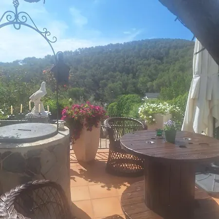 Bed and breakfast Au Jardin D'armand *